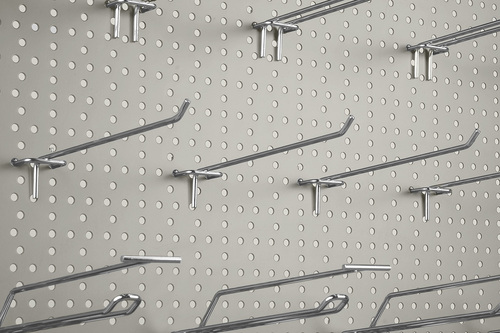 Zdjęcie produktu TABLICA WARSZTATOWA 1330X400 KREM GŁADKI + 20x ZAWIESZKA PODWÓJNA EUROPERF. L-200 FI4 CYNK YZ1 4