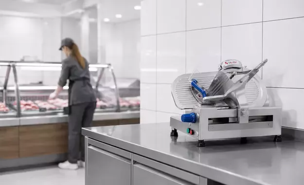 Zdjecie newsa Jak wybrać dobrą krajalnicę do sklepu i gastronomii? 